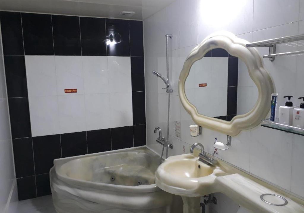 Photo of Bathroom in Sacheon