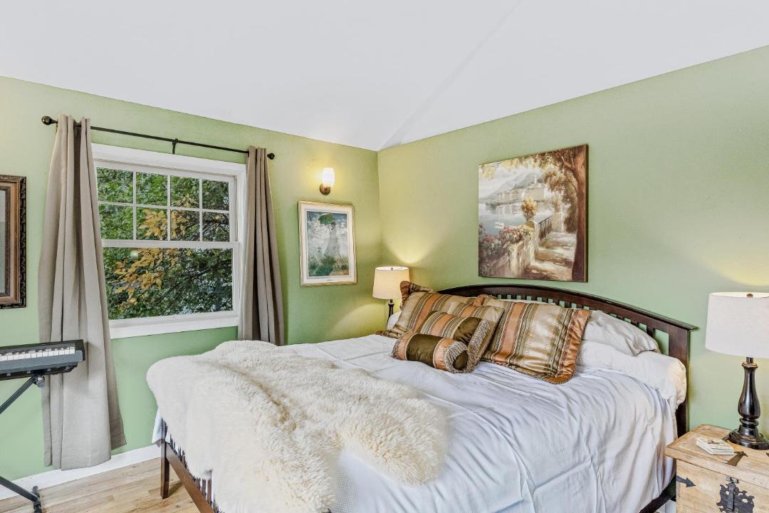 Photo of Bedroom in Old Town