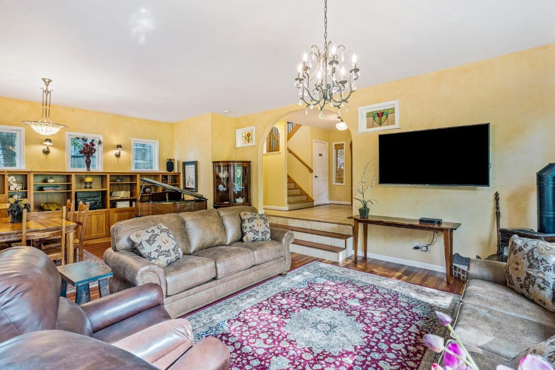 Photo of Livingroom in Old Town