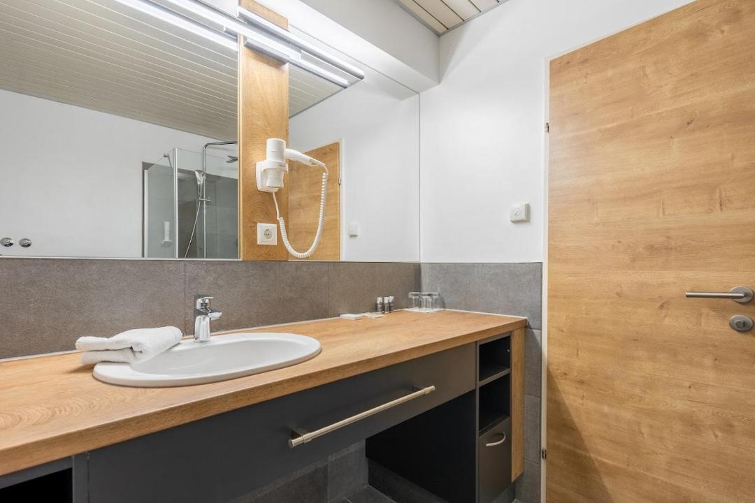 Photo of Bathroom in Mannswoerth