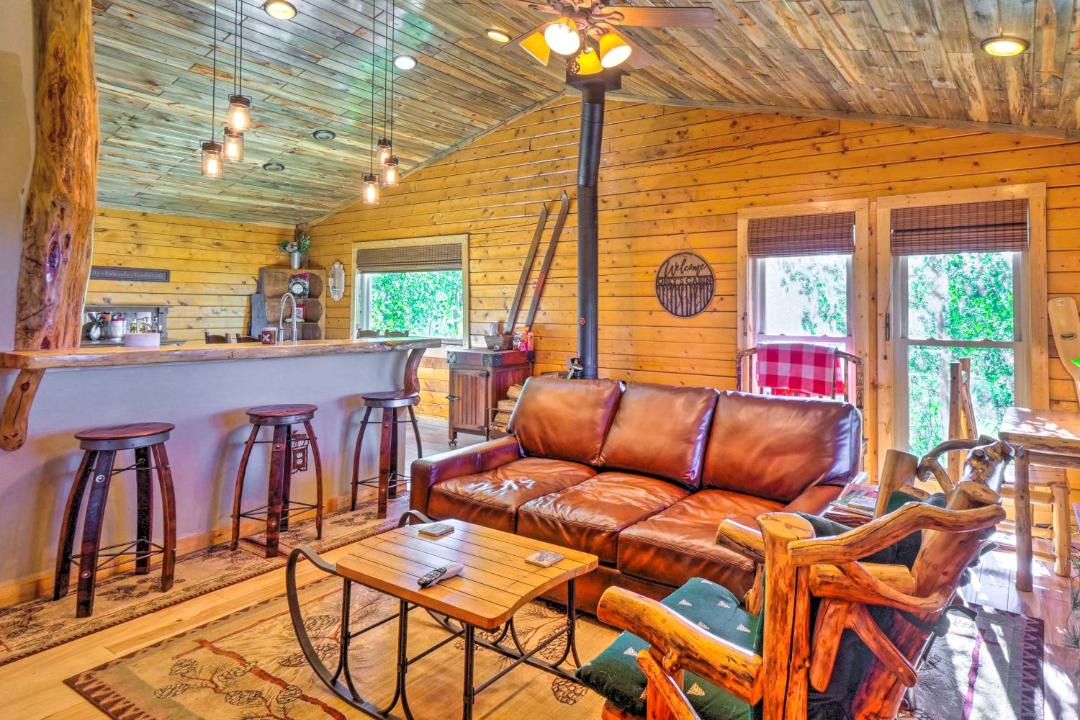 Photo of Livingroom in Indian Mountain