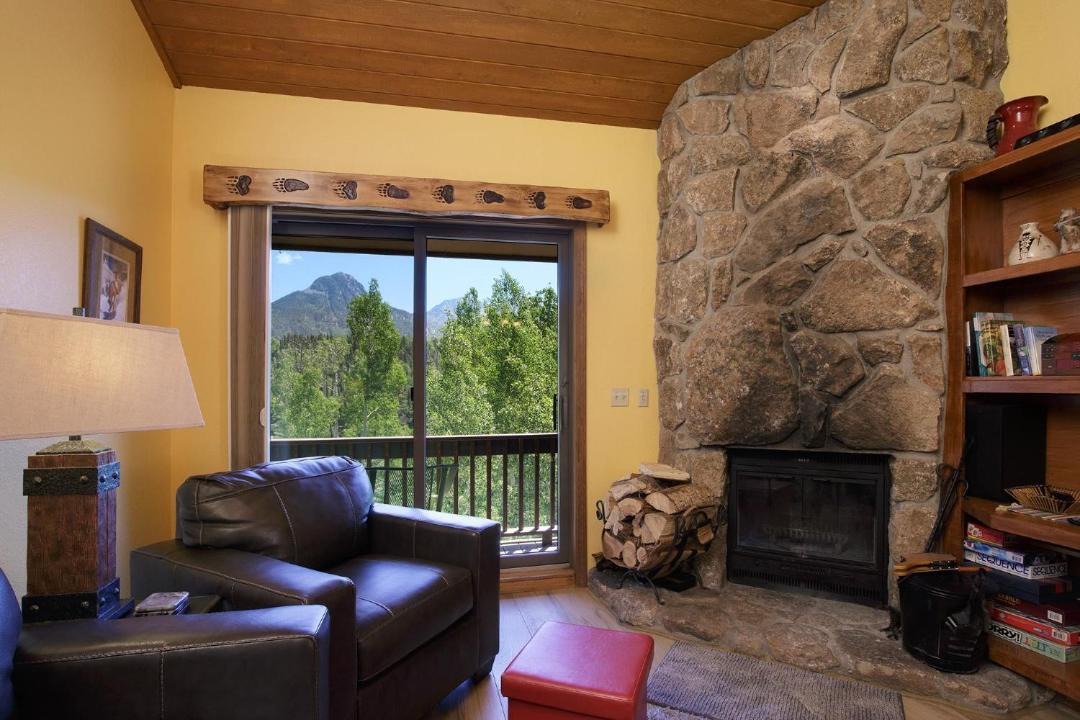 Photo of Livingroom in Purgatory