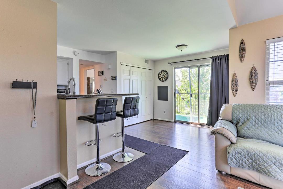 Photo of Livingroom in Englewood