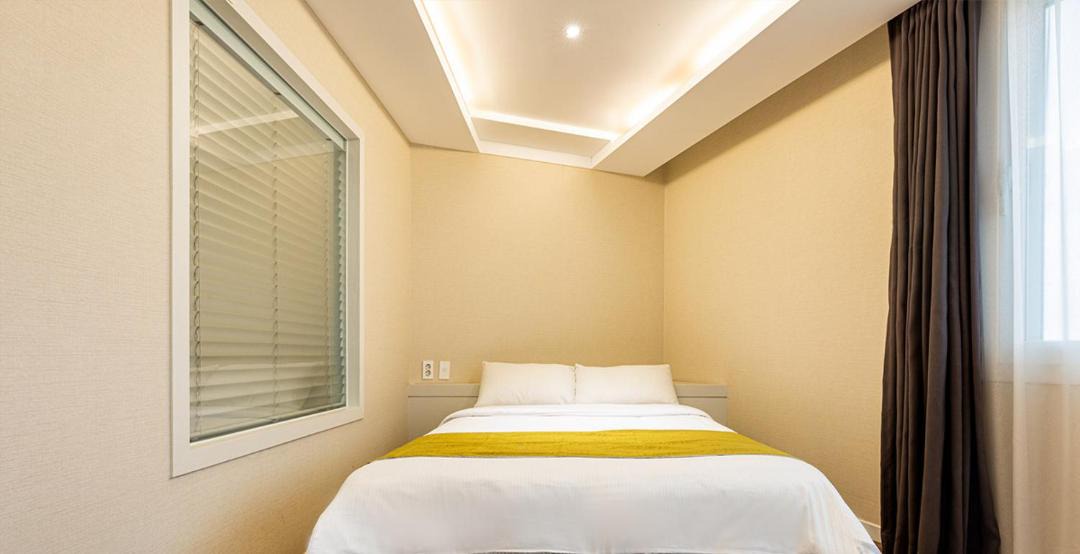 Photo of Bedroom in Downtown