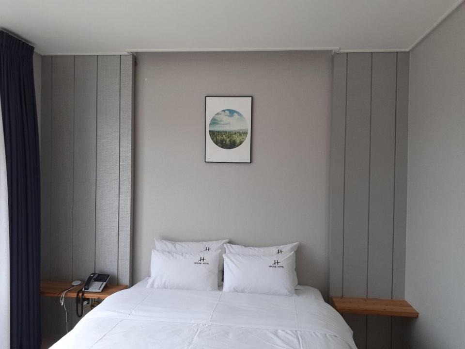 Photo of Bedroom in Tongyeong