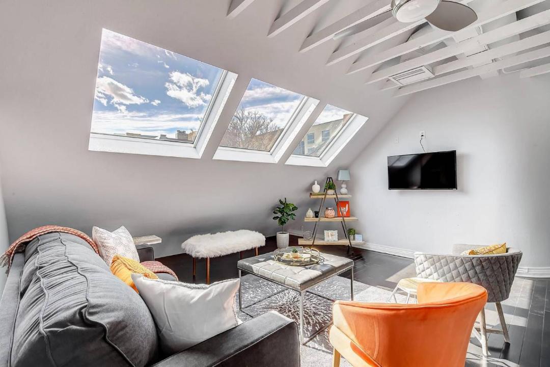 Photo of Livingroom in Uptown