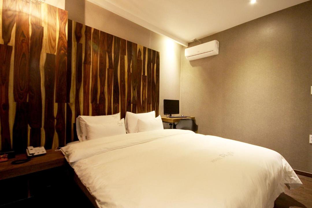 Photo of Bedroom in Jinhae
