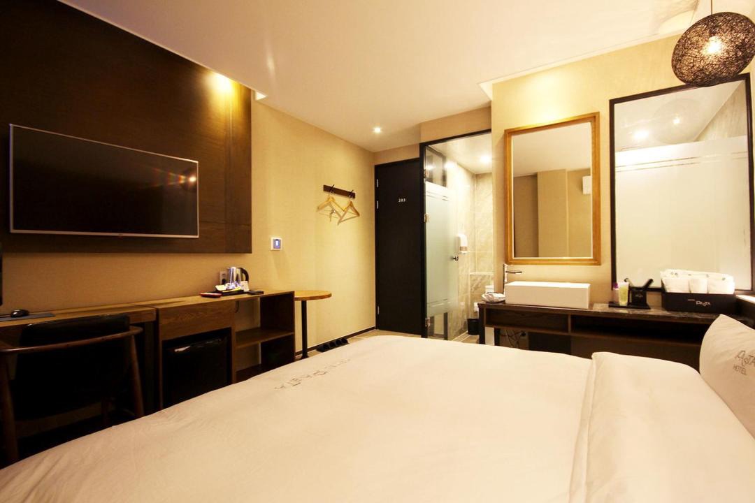 Photo of Bedroom in Jinhae