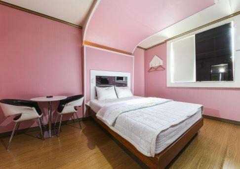 Photo of Bedroom in Sangnam-dong
