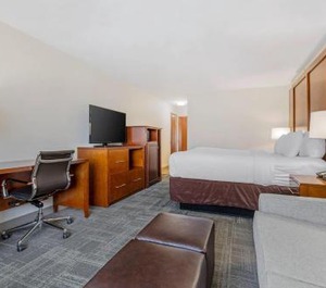 Comfort Suites Golden West Evergreen Parkway 