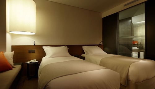 [THE SHILLA DUTY FREE] Standard Twin City View + 2 Shilla Duty Free coupons (per booking)