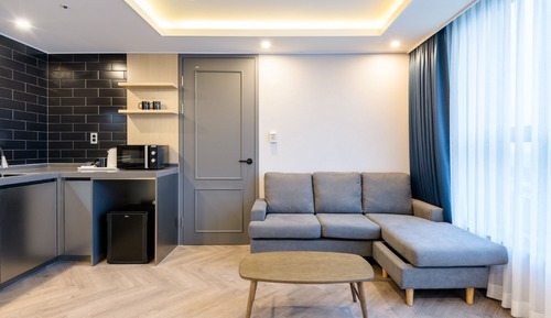 Suite 2 Bedrooms City View