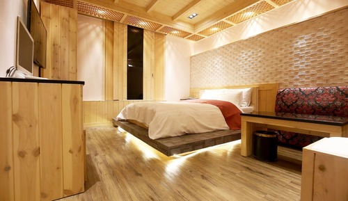Room (Special Room)