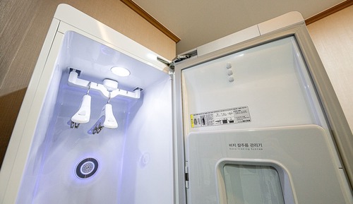 Room (Special Room - Styler PC Bathtub Air )