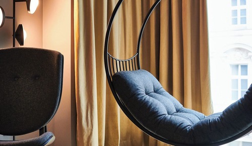 In-Tune Hanging Chair Room