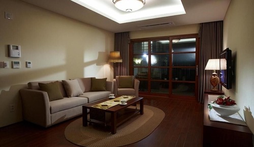 Premier Suite, 2 Bedrooms (Breakfast for 4 PKG)