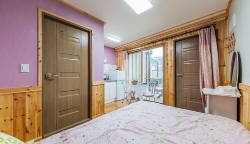 Room (Angmusae)