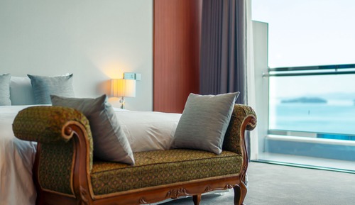 Diamond Suite