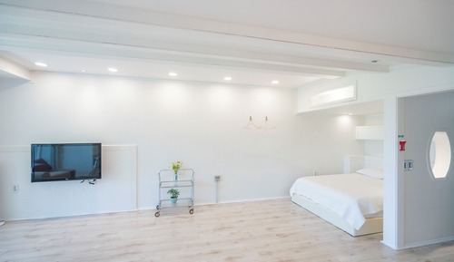 Fifth Room
