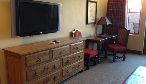 Deluxe Room, 2 Queen Beds (Kiva)