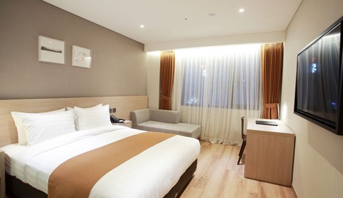 Standard Double Room - No Parking