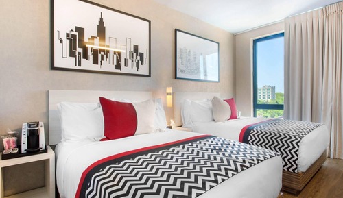 Standard Room, 2 Double Beds, Non Smoking