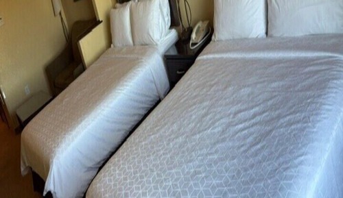 Standard Room, 2 Queen Beds, Accessible (Communications)