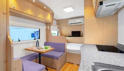 Caravan R Zone
