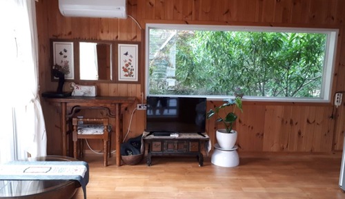 Room (Korean Style_Ondol)