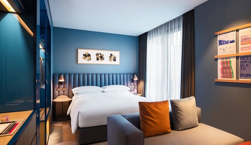 Creator Room, 1 King Bed, Non Smoking, City View