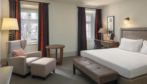 Classic Double Room