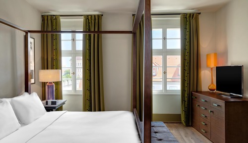 Executive Suite