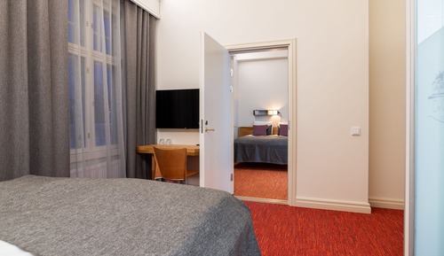 Comfort Room, 1 Queen Bed