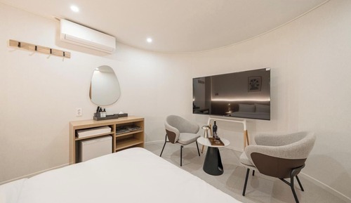 Cinema Suite