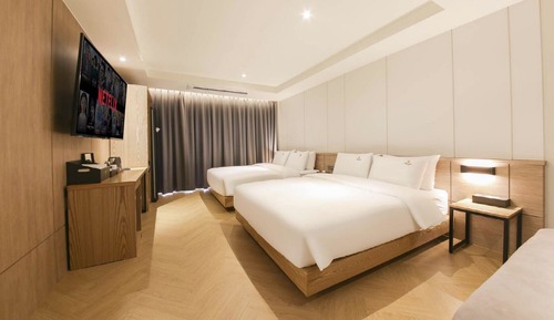 Family Suite