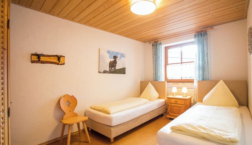 Apartment (6), 2 Bedrooms, Kitchen, Lake View