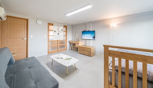 Basic Room, 1 Bedroom (B-04(Ocean view))