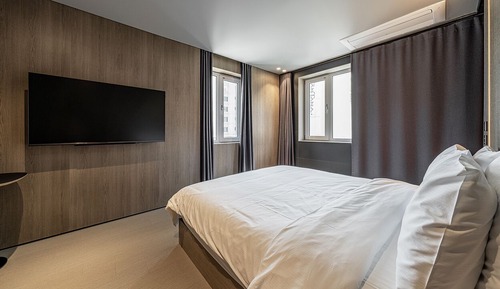 Deluxe Premium Room