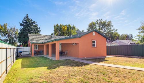 House (3 Bedrooms)