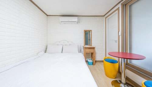 Basic Room, 1 Bedroom (101(with pet))