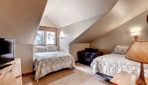 Premium Condo, 3 Bedrooms