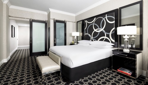 Suite, 1 King Bed