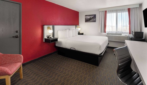 Room, 1 King Bed, Accessible, Non Smoking