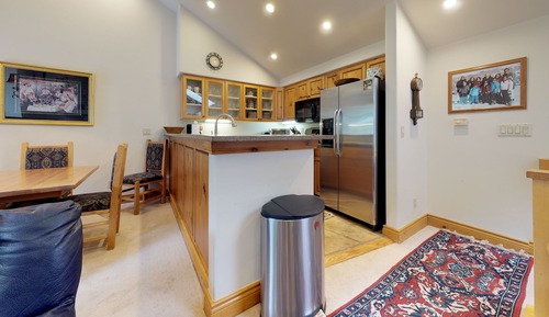 Luxury Condo, 1 Bedroom (Platinum)