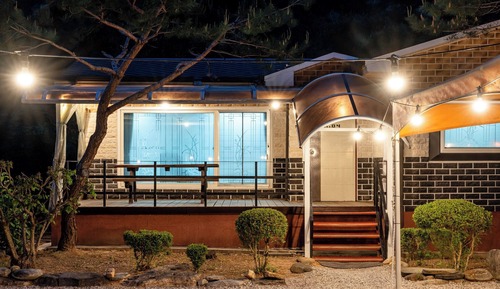 Basic Room, 2 Bedrooms (Private House 04)