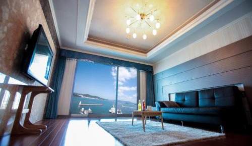 Family Room with Ocean View