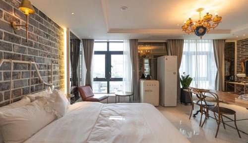 Suite Double BF PKG