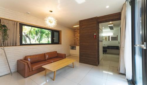 One-Bedroom Villa