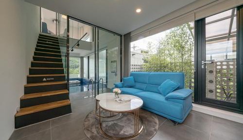 One-Bedroom Villa
