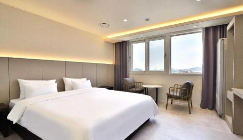 Deluxe Double Room with Sea View